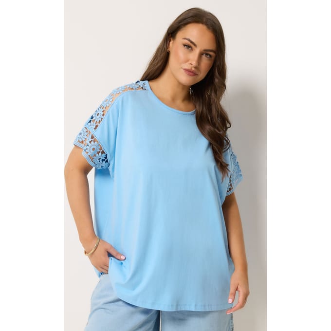 Yours Blauw Boxy Tshirt Met Gehaakte Mouwen Size 46