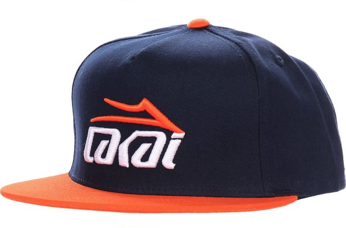 Lakai - Unisex - Essential Snapback - Wit/Zwart