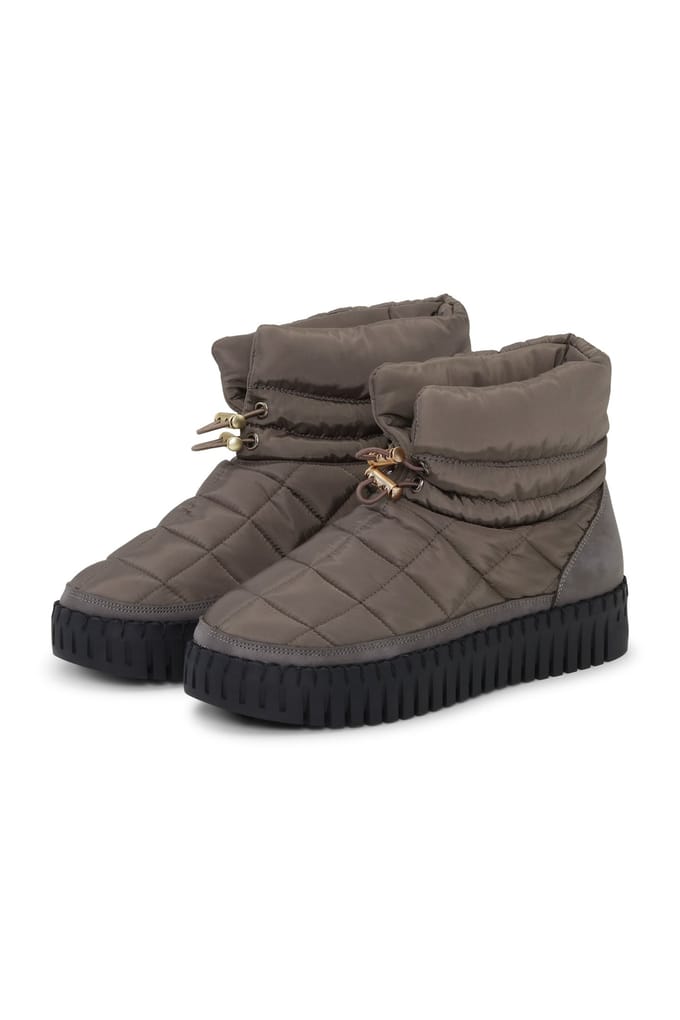 ILSE JACOBSEN HORNBÆK Shoes Tulip6082 Black Taglia: 40 | Stivali Outlet | Donna | Nero