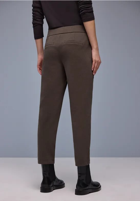 Broek met smalle pijpen