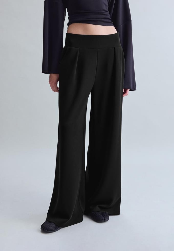 Stradivarius Zachte wide-leg broek met plooien  Zwart M