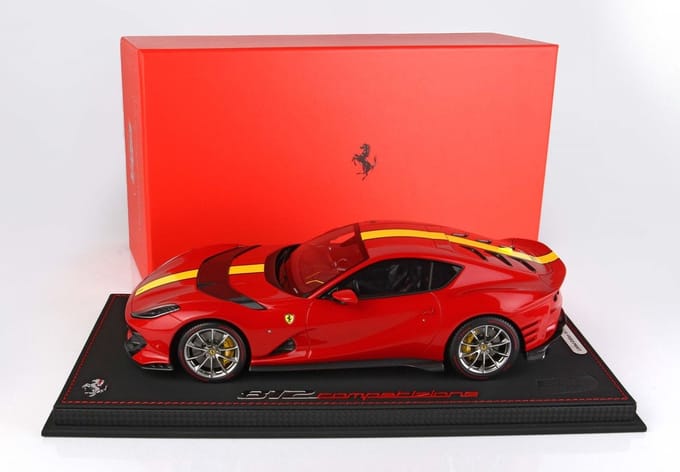 Ferrari 812 Competizione 2021 - 1:18 - BBR