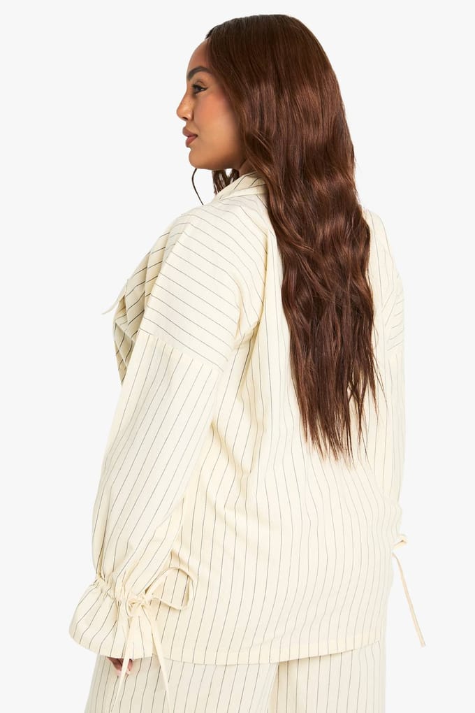 boohoo Dames Plus gestreepte linnen-look oversized shirt | Ecru | Maat: 18