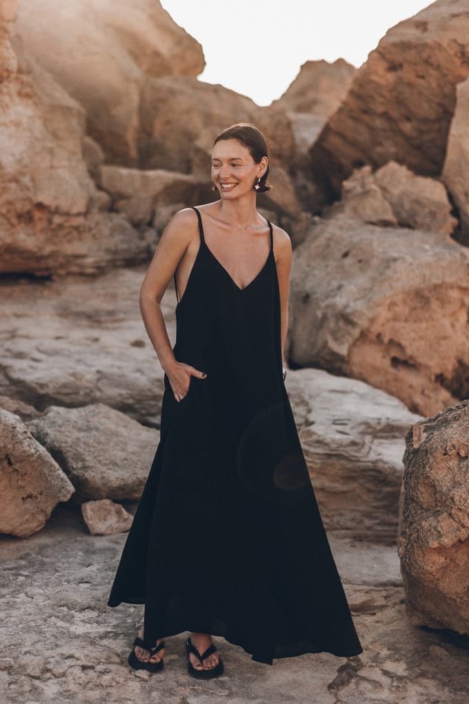 Mikuta The Black Maxi Dress Black Größe: L | Maxikleider Outlet | Damen | Schwarz