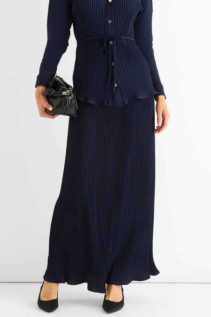 Marineblauwe plissé maxi-rok met elastische tailleband