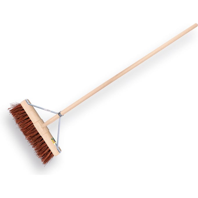 Wegenbouwbezem 45 cm met steel | 150 x 2,8cm en brede stokhouder