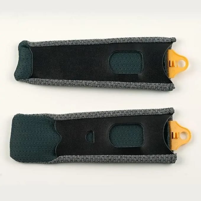 Helm onderdelen Arai Chinstrapcover