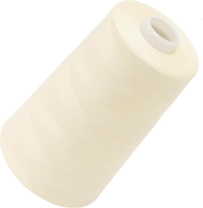 Naaigaren Kegel - Polyester Draad - Kleding Maken - Extra Lang - 4000 Meter - Beige Vanille