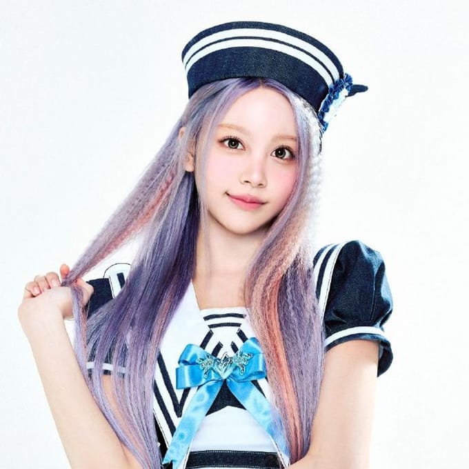 HEARTS2HEARTS - [LEMON TANG] 2e Mini Album STICKER Carmen