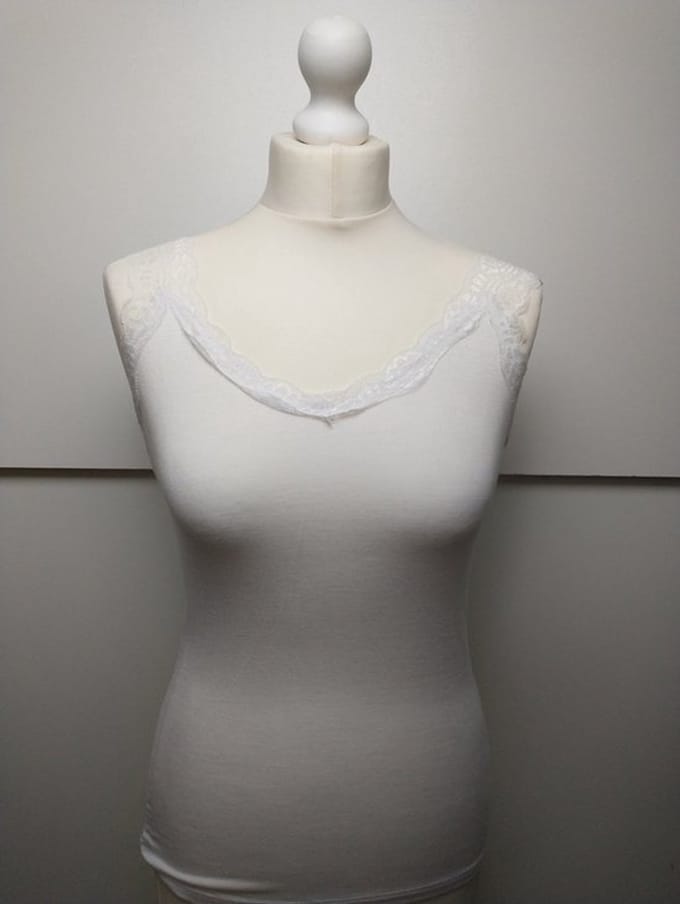 Dames singlet stretch top Henriette-kanten bandjes-effen wit-maat S/M-onderhemd
