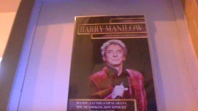 Barry Manilow live, this one's for you!