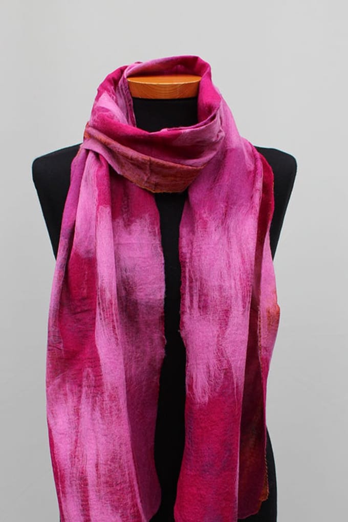 Viltsjaal Roze