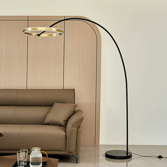 Lucande LED booglamp Jekta, messingkleurig, 183 cm, dimbaar