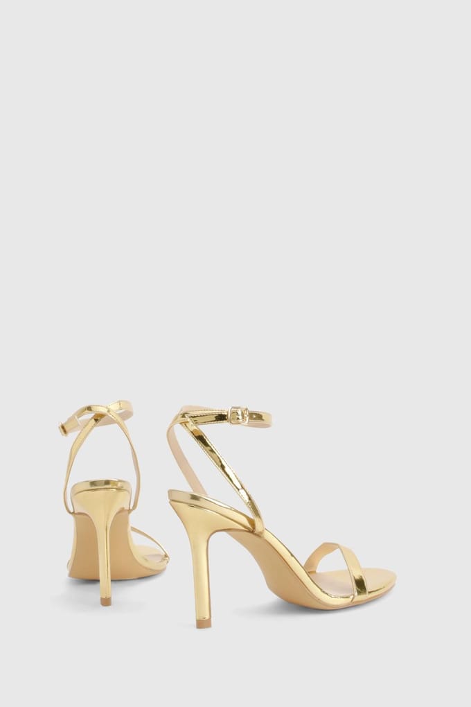 boohoo Dames Wide Fit Metallic Barely There Hakken | Goud | Maat: 37