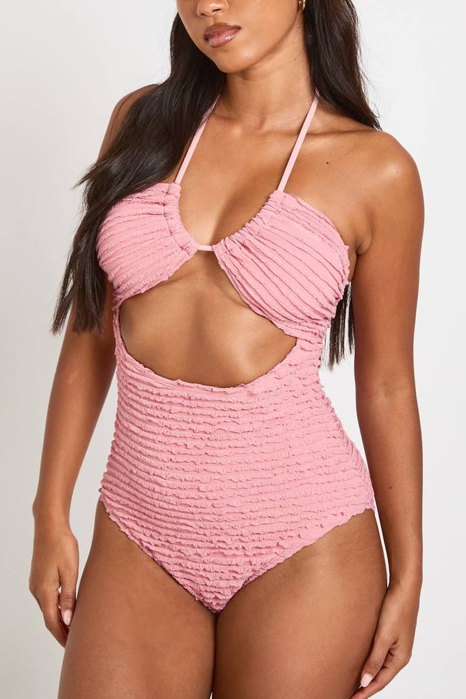 boohoo Dames Gestructureerd Badpak Met Halternek En Cut-out | Pink | Maat: 6