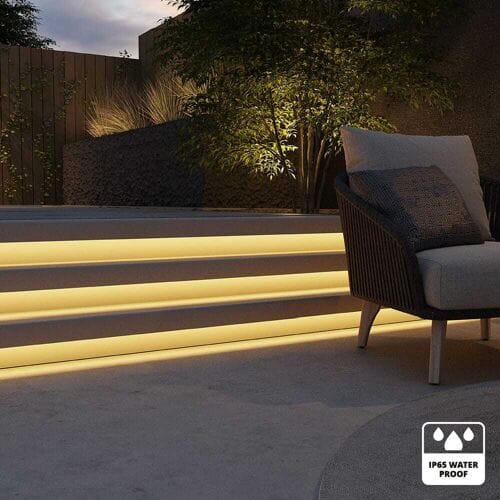 HOFTRONIC Flex120 LED Strip 2 meter - 3000K warm wit - IP65 waterdicht - Buiten & Binnen - 120 LEDs/m - 20 Watt 1680 lumen - Inkortbaar per meter -
