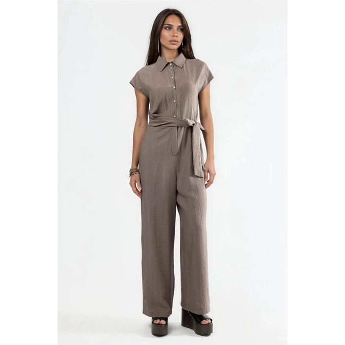 Wijd-Geschouderde Overhemdkraag Jumpsuit met Knopen