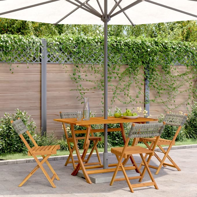 vidaXL - Opklapbare - stoelen, - 4 - stuks, - grijs, - van - polyrotan - en - massief - hout.