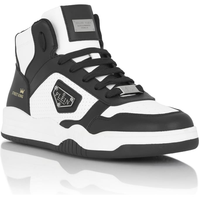 Mid-Top Sneakers Street