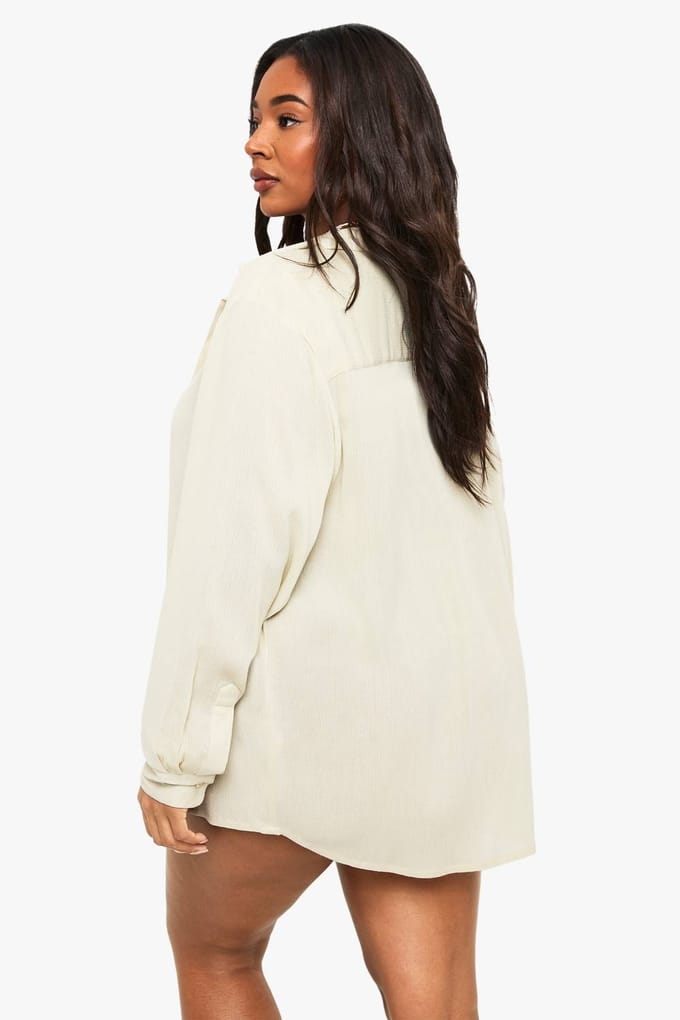 boohoo Dames Plus Beachwear Essentials Oversized Overhemd | Beige | Maat: 20-22