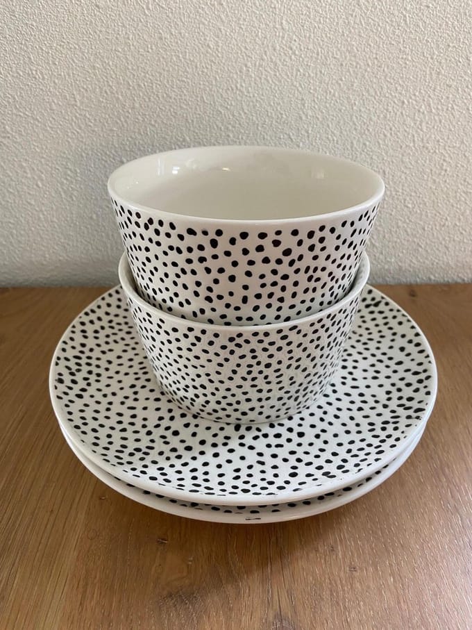 Serviesset Dots voor twee personen