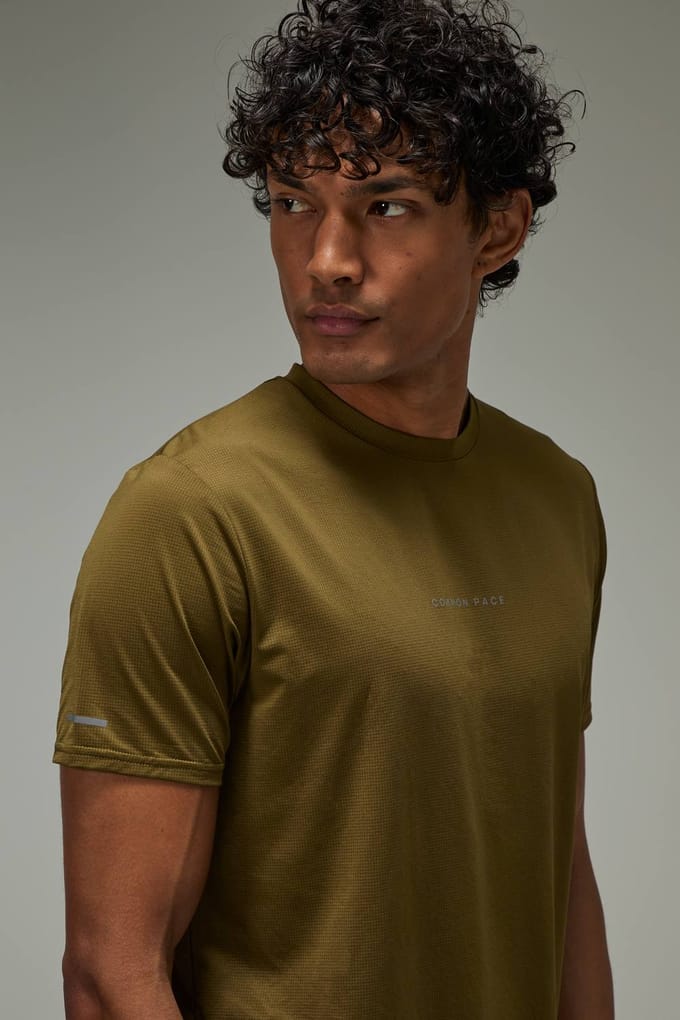 Gewoon Tempo Hardloop Regular Fit T-shirt | Olive | Size Medium