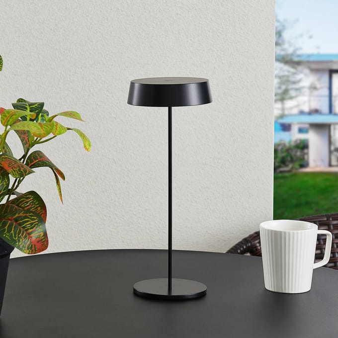Lucande LED oplaadbare tafellamp Tibia, zwart, aluminium, USB, IP54