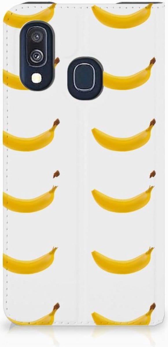 Samsung Galaxy A40 Flip Style Cover Banana