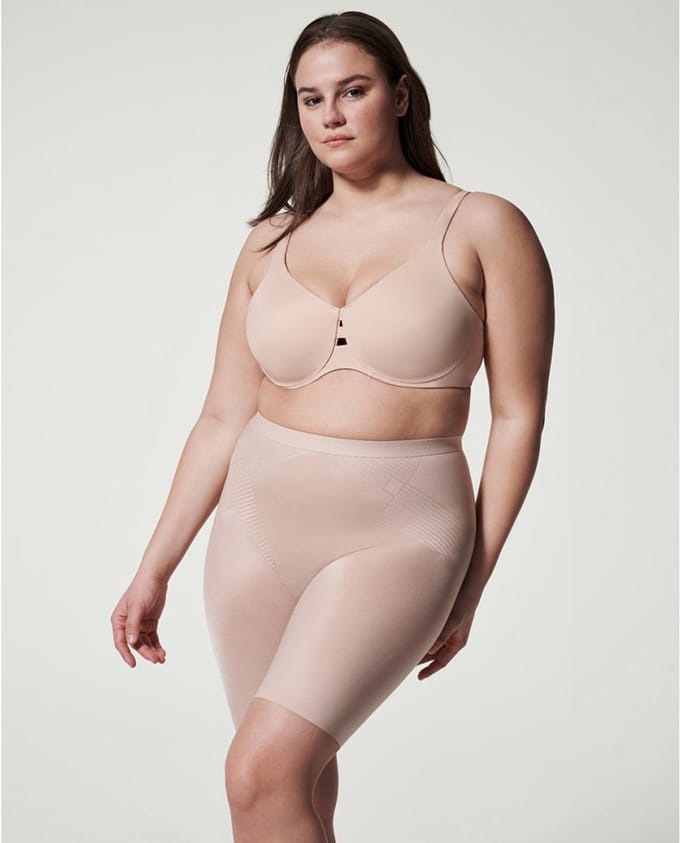 SPANXshape™ Invisible Mid-Thigh Short - Kleur Beige - Maat S