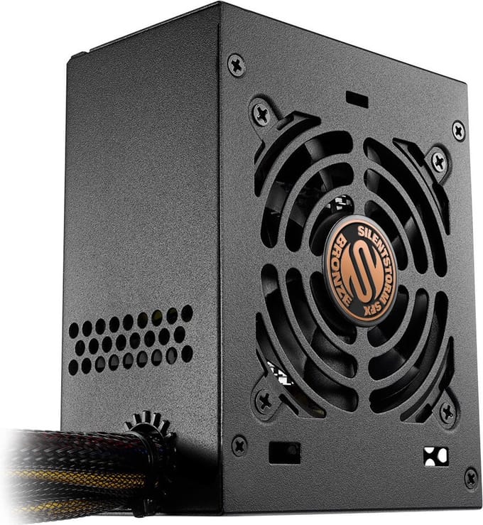 Sharkoon SilentStorm SFX 450 Brons Voeding - 450 Watt - 80 mm - ATX - 80 Plus 80 PLUS Bronze