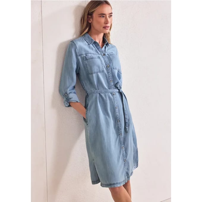 Knielange jurk in een verwassen look
