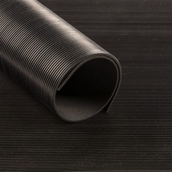 Rubbermat op rol antislip - Ribbelmotief - Rubber loper - 2 x 1 meter - Dikte: 3mm - Rubber vloer