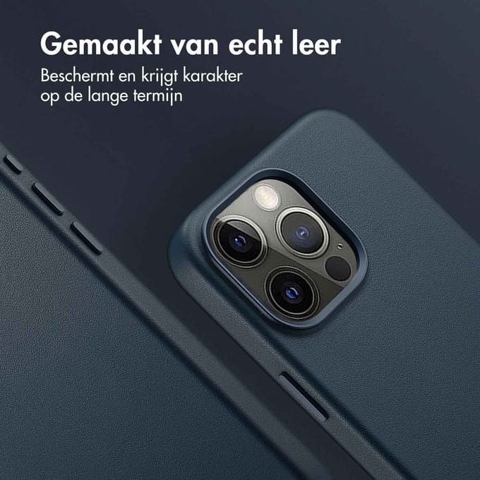 Accezz Hoesje - Geschikt voor iPhone 15 Pro Max - geschikt voor MagSafe Leather Backcover - Nightfall Blue