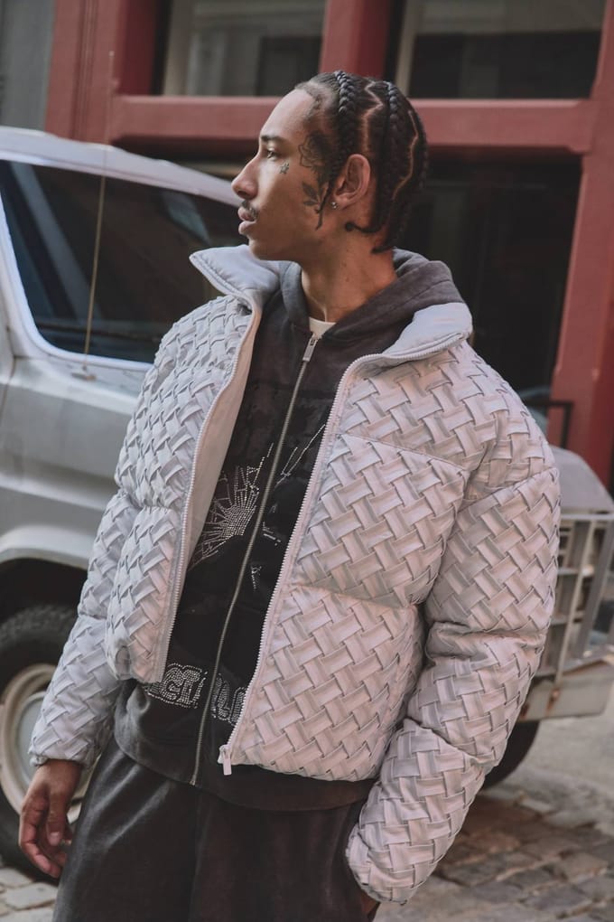 Boxy Fit Geweven Getextureerde Funnel Neck Puffer Jas | Grey | Size Medium
