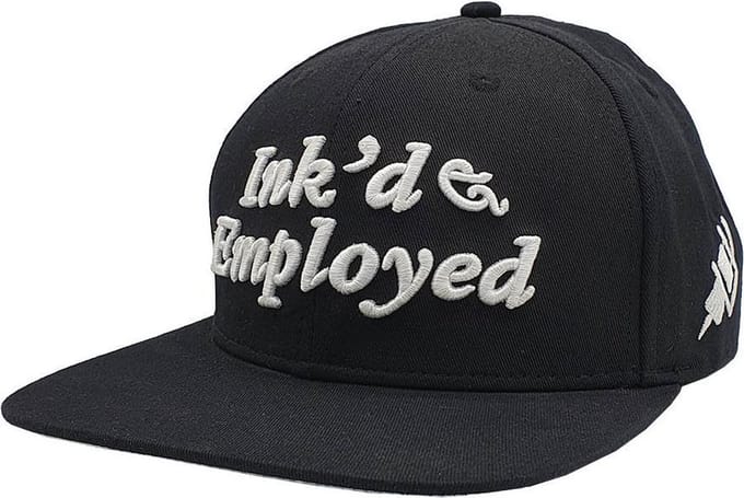 Lauren Rose - Ink'd & Employed - Snapback Pet - One Size -Zwart