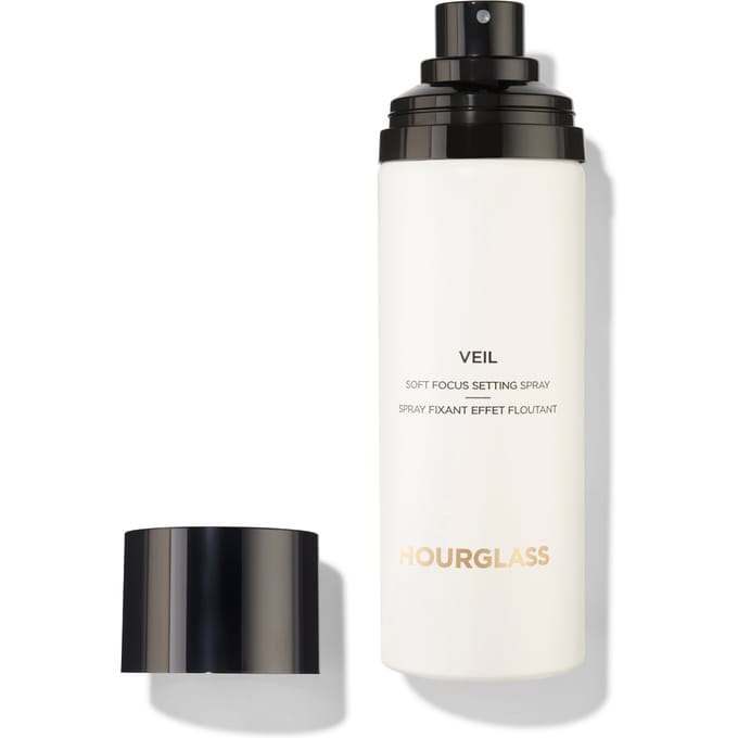 Hourglass Veil Soft Focus Setting Spray