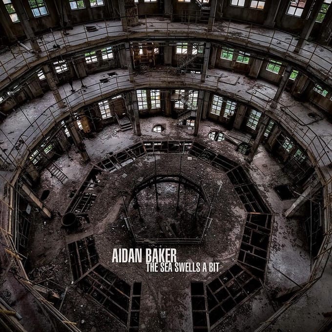Aidan Baker - The Sea Swells A Bit (2 LP)