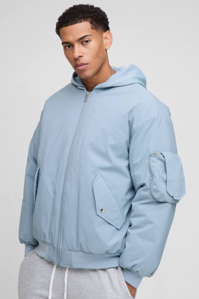 Bomberjack met capuchon in oversized pasvorm met PU-applique van nylon | Slate Blue | Size Medium