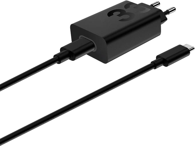 Motorola TurboPower 33W Power Adapter - Black (Incl. USB-A -> USB-C cable)