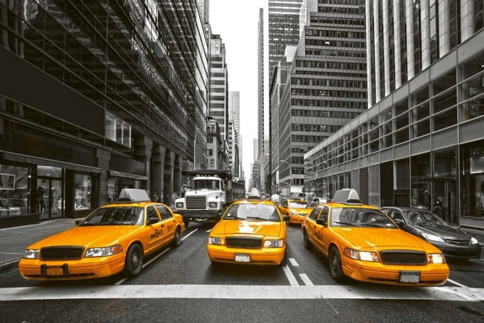 Fotobehang - Yellow Taxi 375x250cm - Vliesbehang
