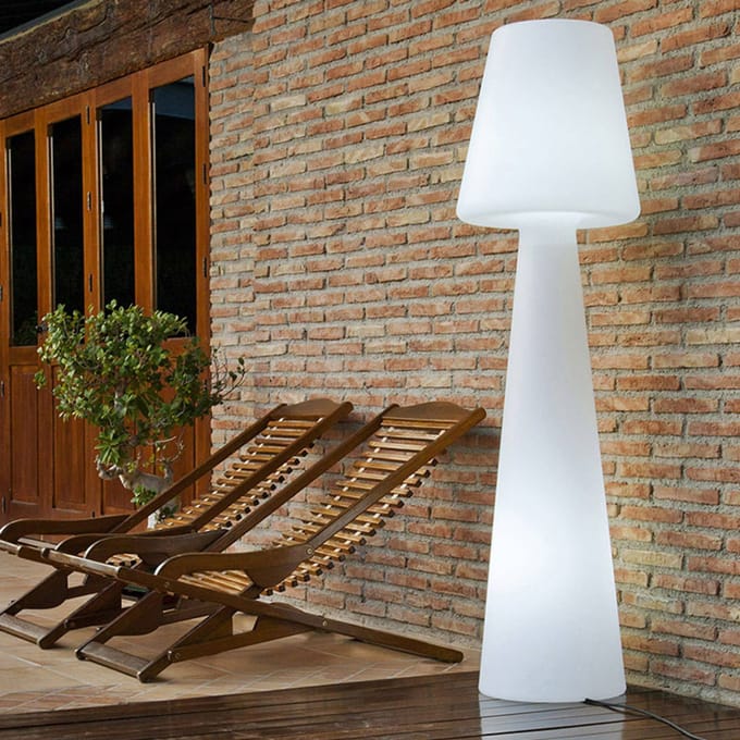 Newgarden Lola vloerlamp, hoogte 165 cm, warmwit