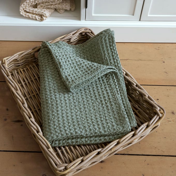 LOBERON Badhanddoek Maralei groen
