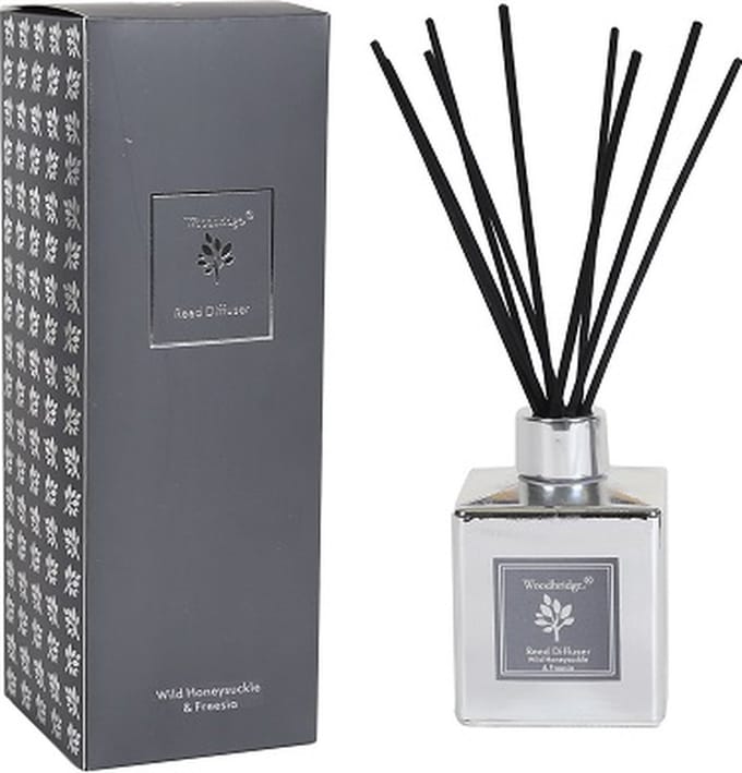 Woodbridge Wild Honeysuckle & Freesia 120ml Reed Diffuser-geurstokjes