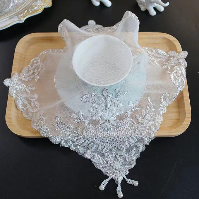 Nappe de table de luxe brodée de fleurs et de perles argentées, couverture de table de mariage, nappe de cuisine, décoration et accessoires de table de Noël square 28cm white