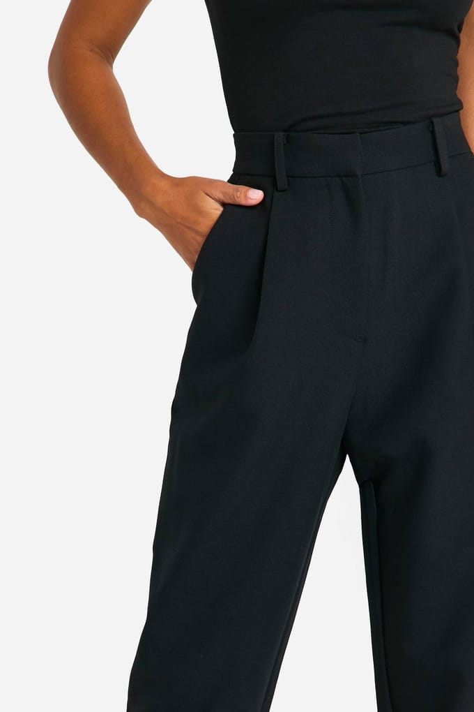 boohoo Dames Petite Essential Slim Leg Getailleerde Broek | Black | Maat: 6/28L