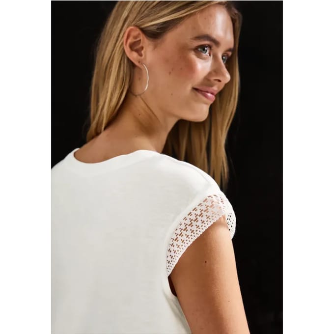Shirt met gehaakte details