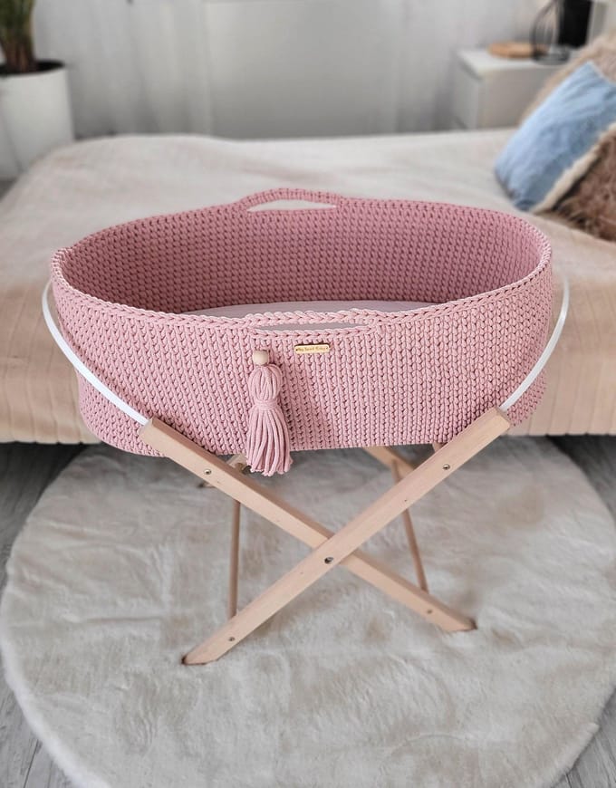 Moses mand BOHO Handgemaakt met standaard - pastelroze