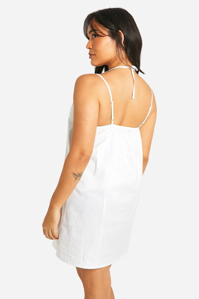 boohoo Dames Plus Pinstripe Bandjes-Cami en Korte Pyjama Set | Wit | Maat: 48