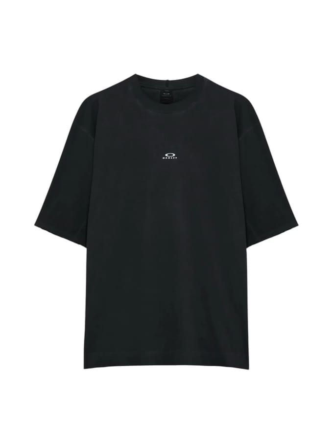 Oakley Latitude sluier t-shirt boxy fit - pitch zwart