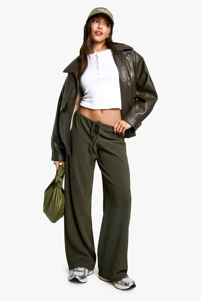boohoo Dames Geribbelde broek met trekkoord | Khaki | Maat: 16